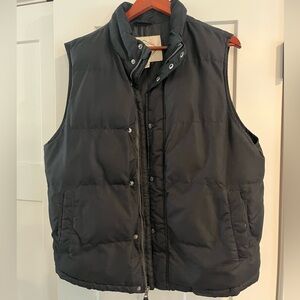 St. John's Bay Dark Gray Puffer Vest